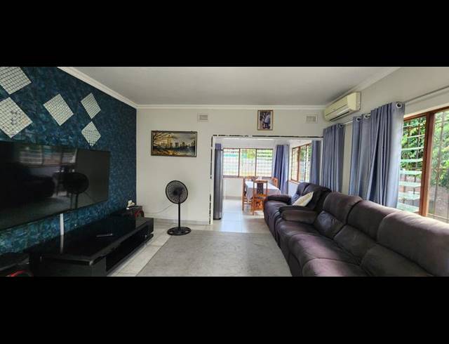 5 BEDROOM HOUSE FOR SALE IN WIDENHAM